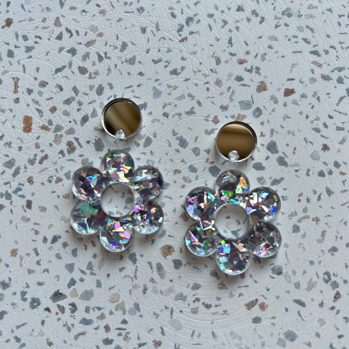 Retro Daisy Dangles