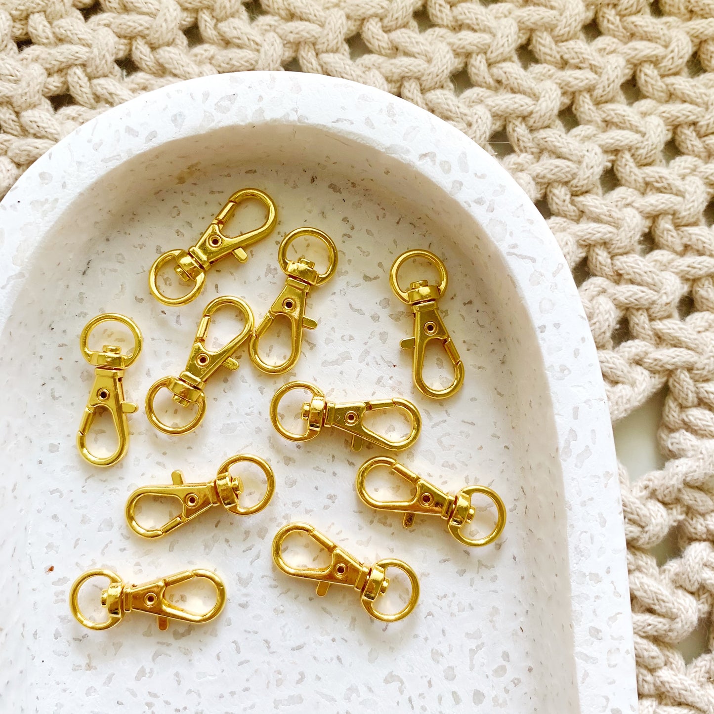 Gold 32mm Lobster Clasp 20 pack