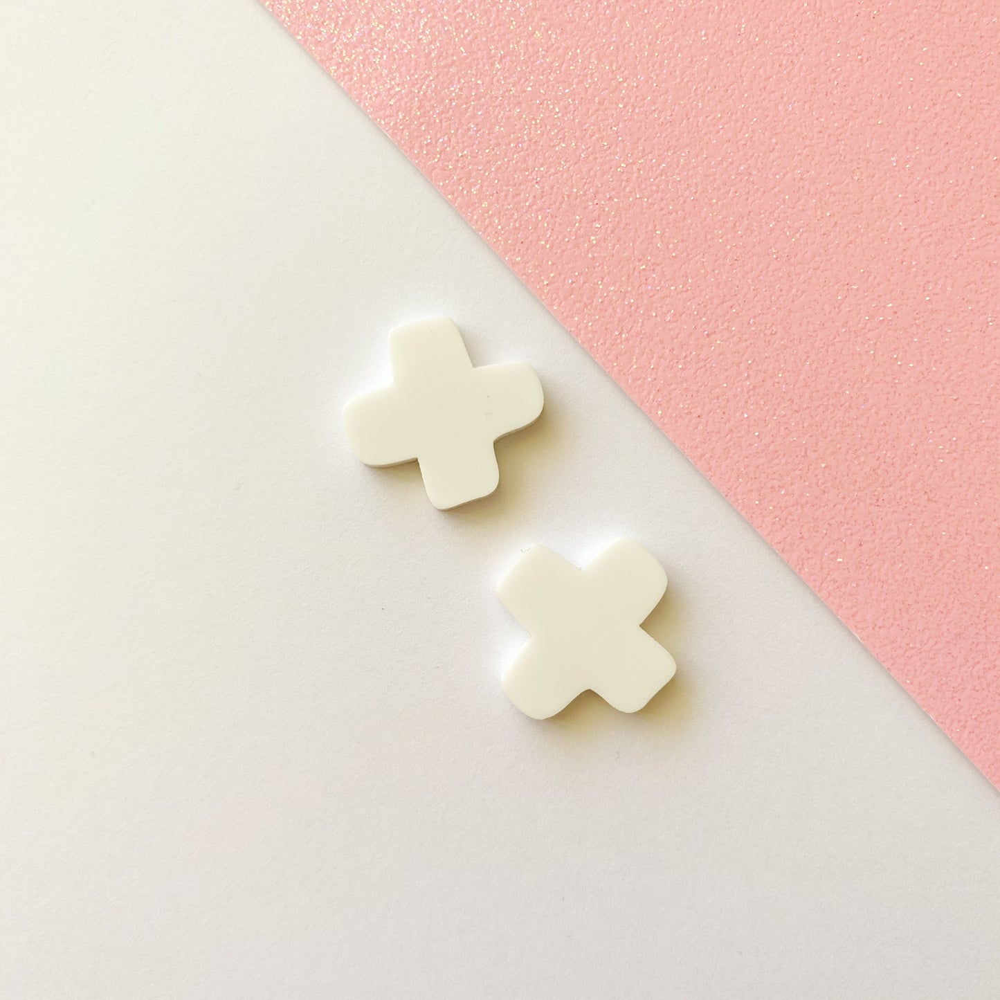 Pair of Kisses Stud Blanks 20mm
