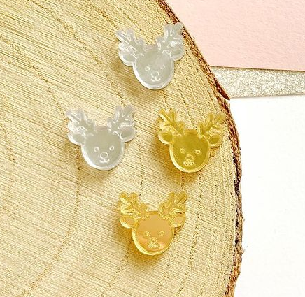 Blank Pair Engraved Reindeer Dangles
