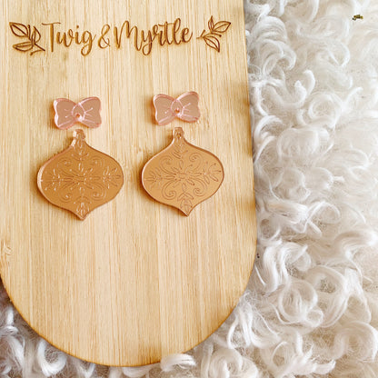 Pair of Engraved Mirror Baubles - Medium